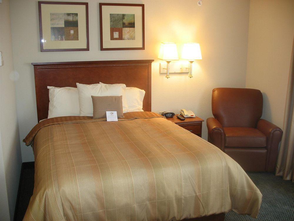 Candlewood Suites Knoxville Airport-Alcoa By Ihg Exterior foto